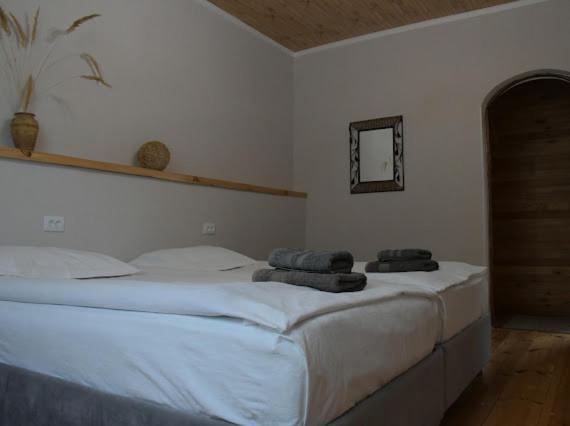 Jamilya'S B&B Guest House カラコル エクステリア 写真